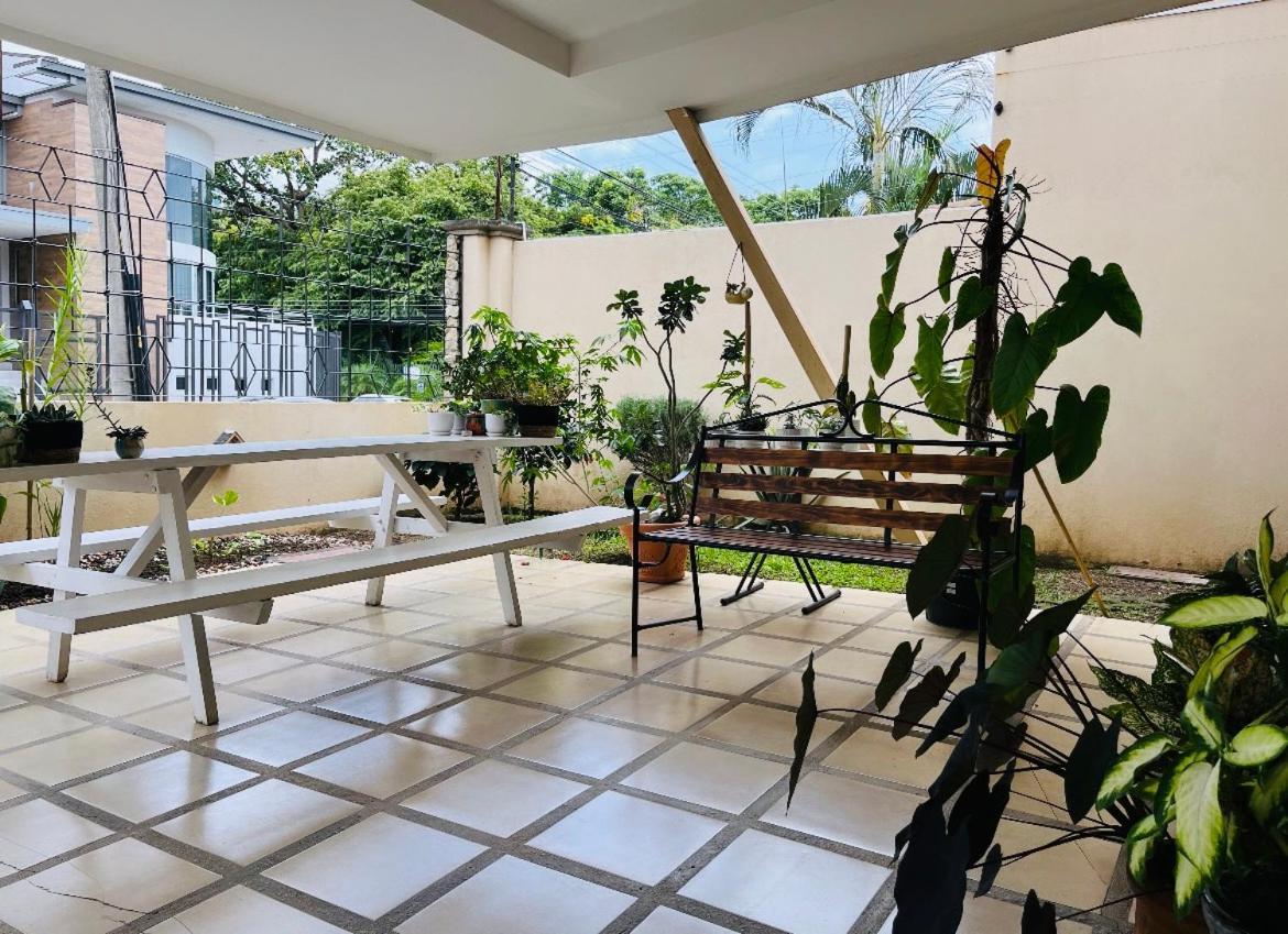 Ester'S Place Escazú Екстериор снимка