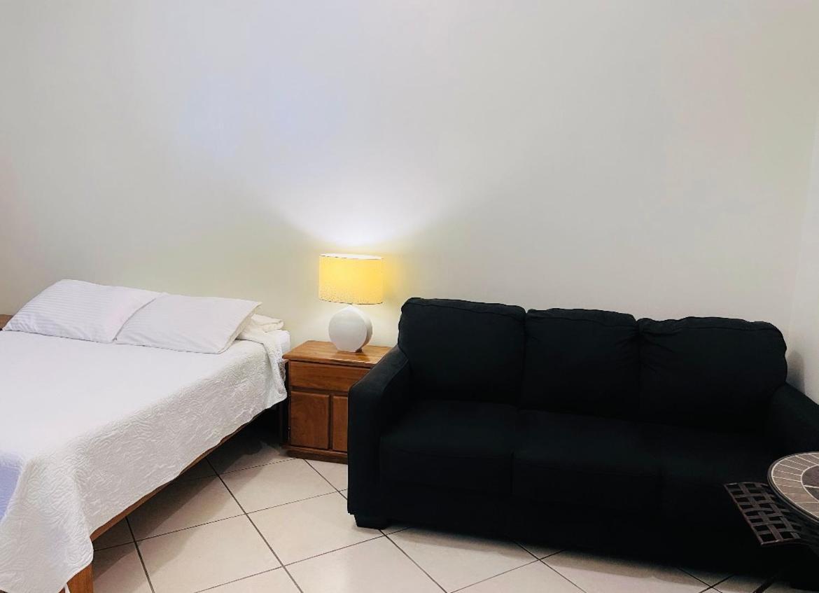 Ester'S Place Escazú Екстериор снимка