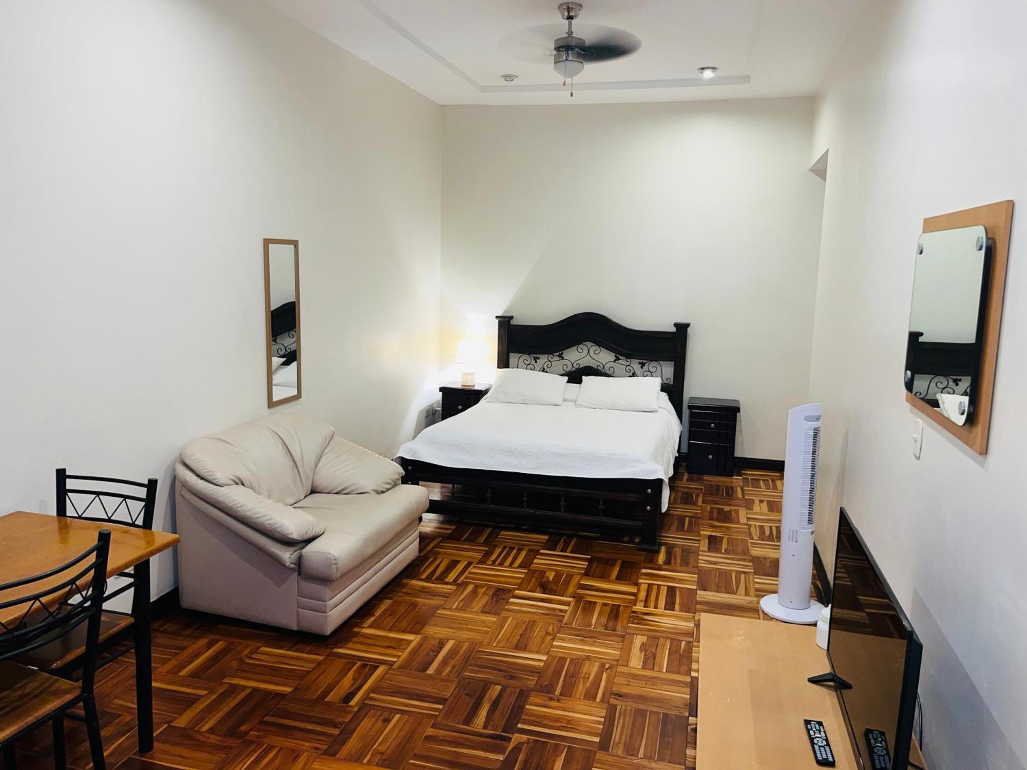 Ester'S Place Escazú Екстериор снимка