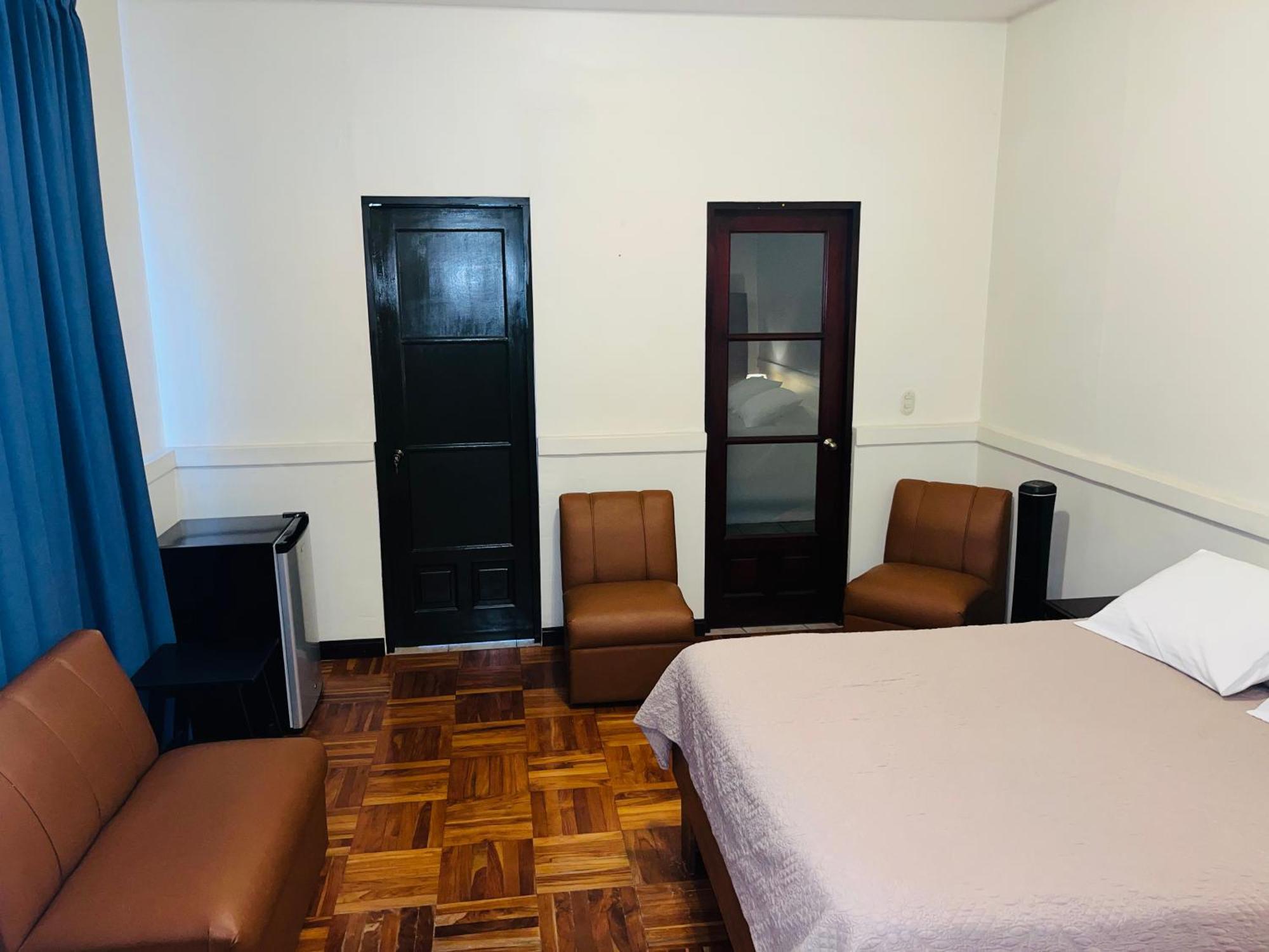 Ester'S Place Escazú Екстериор снимка