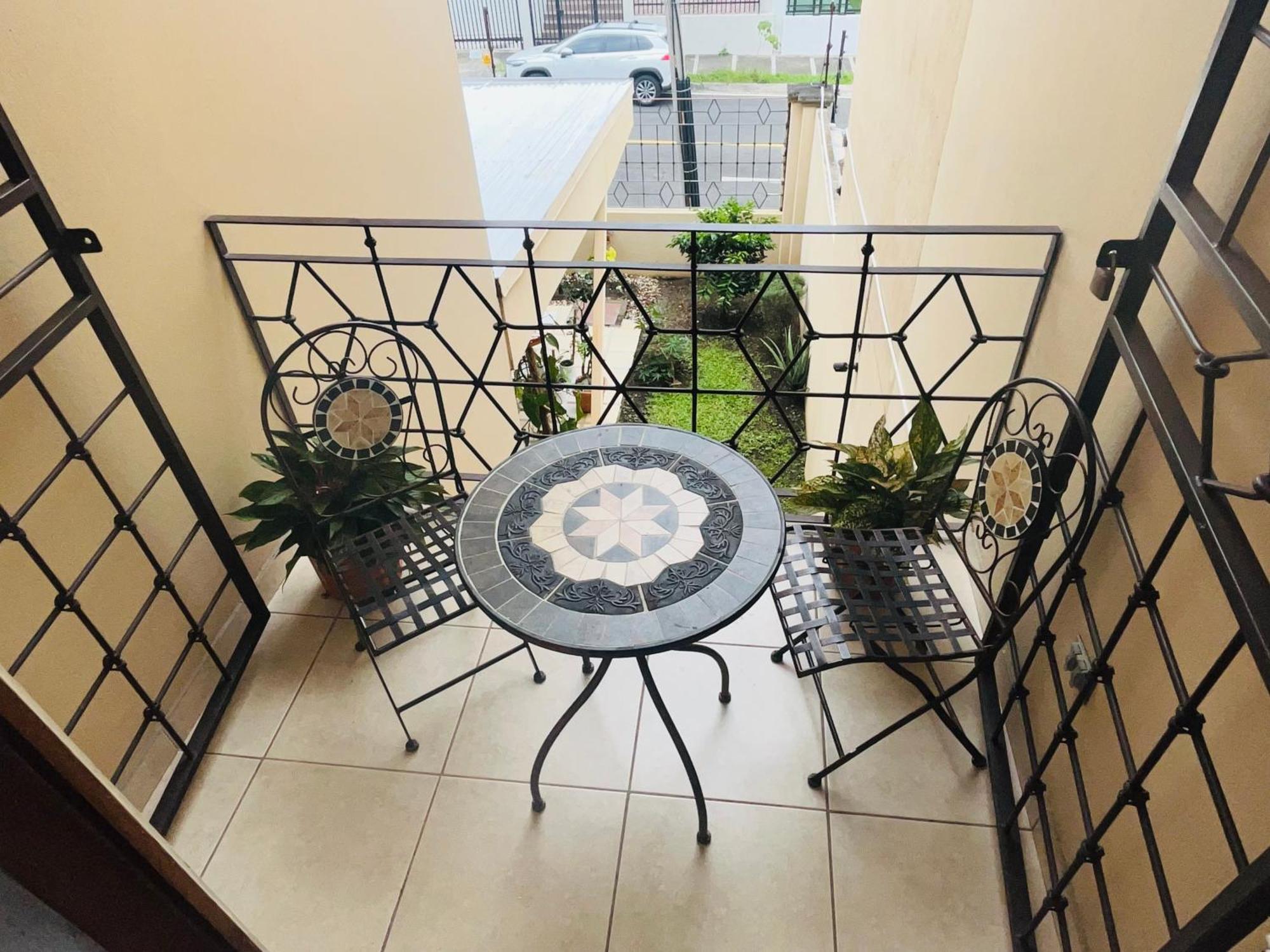 Ester'S Place Escazú Екстериор снимка