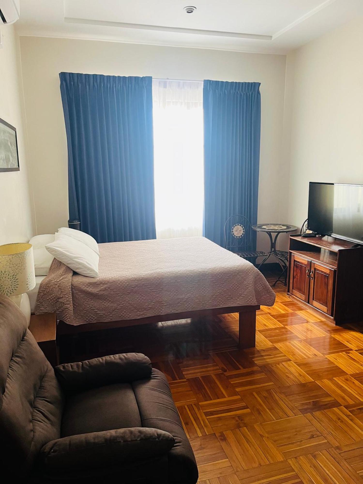 Ester'S Place Escazú Екстериор снимка